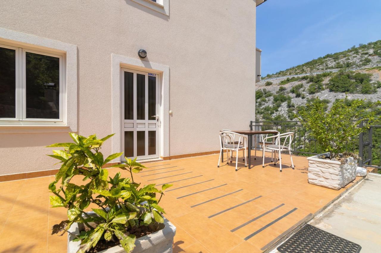 Dora Apartment Senj  Buitenkant foto