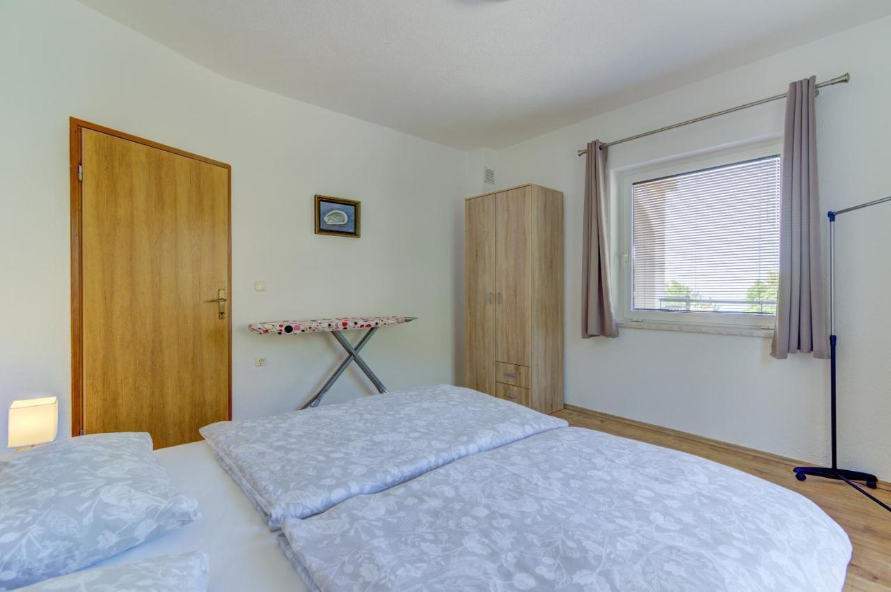 Dora Apartment Senj  Buitenkant foto