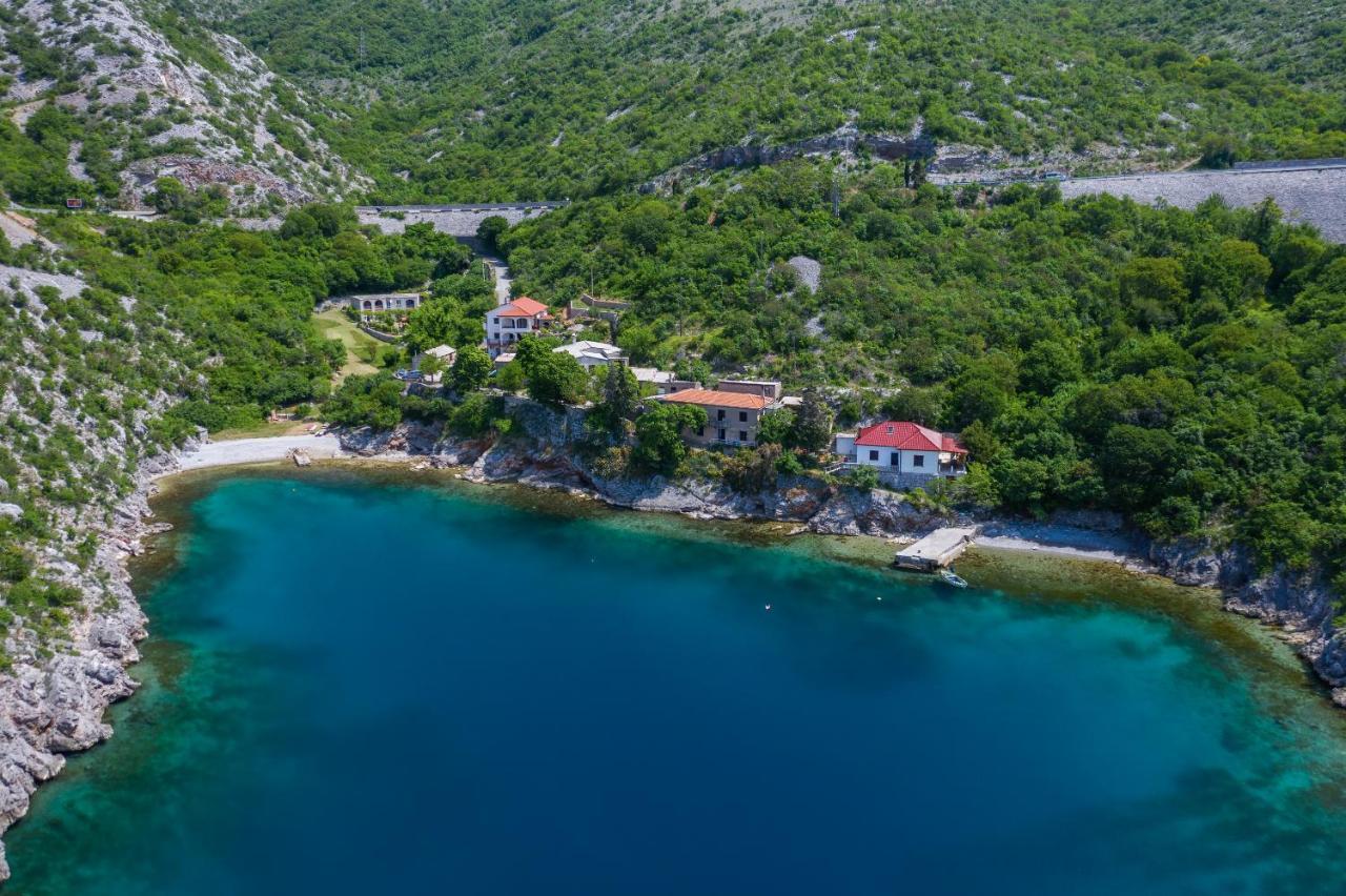 Dora Apartment Senj  Buitenkant foto